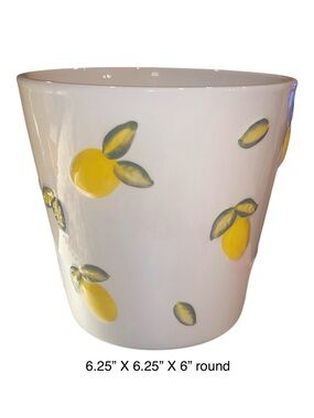 NWT 6.25" x 6.25" x 6" Round Cream and Yellow Ceramic Lemon Planter